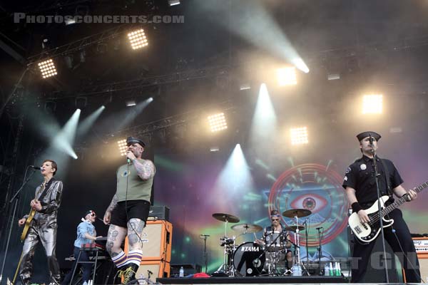 TURBONEGRO - 2018-06-16 - BRETIGNY-SUR-ORGE - Base Aerienne 217 - Main Stage - 